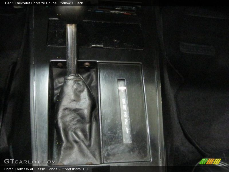  1977 Corvette Coupe Automatic Shifter