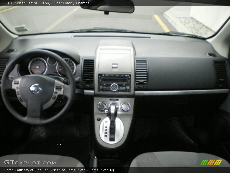 Super Black / Charcoal 2010 Nissan Sentra 2.0 SR