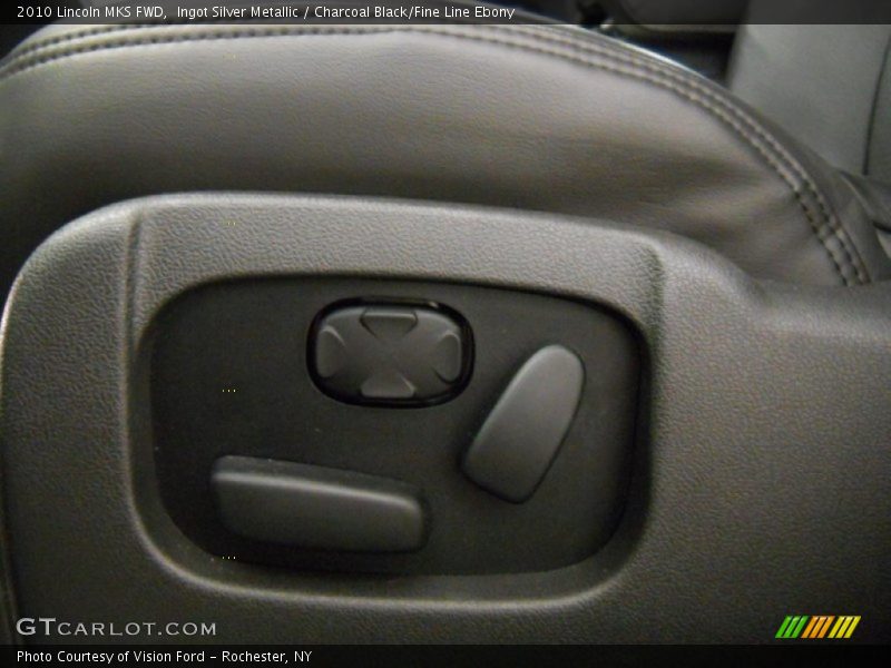 Ingot Silver Metallic / Charcoal Black/Fine Line Ebony 2010 Lincoln MKS FWD