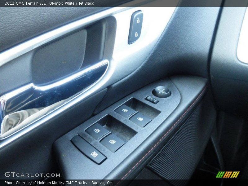 Olympic White / Jet Black 2012 GMC Terrain SLE