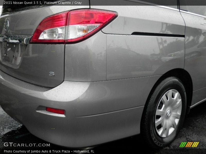 Platinum Graphite / Gray 2011 Nissan Quest 3.5 S