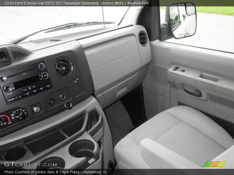 Oxford White / Medium Flint 2010 Ford E Series Van E350 XLT Passenger Extended