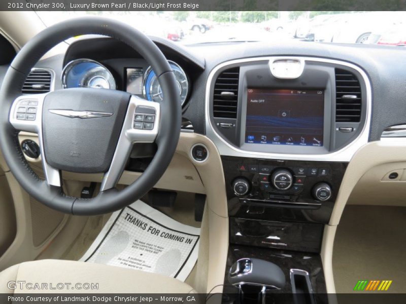 Luxury Brown Pearl / Black/Light Frost Beige 2012 Chrysler 300