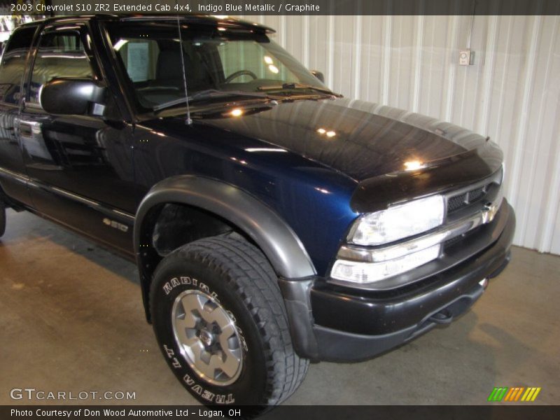 Indigo Blue Metallic / Graphite 2003 Chevrolet S10 ZR2 Extended Cab 4x4