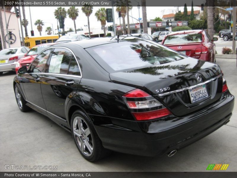 Black / Grey/Dark Grey 2007 Mercedes-Benz S 550 Sedan