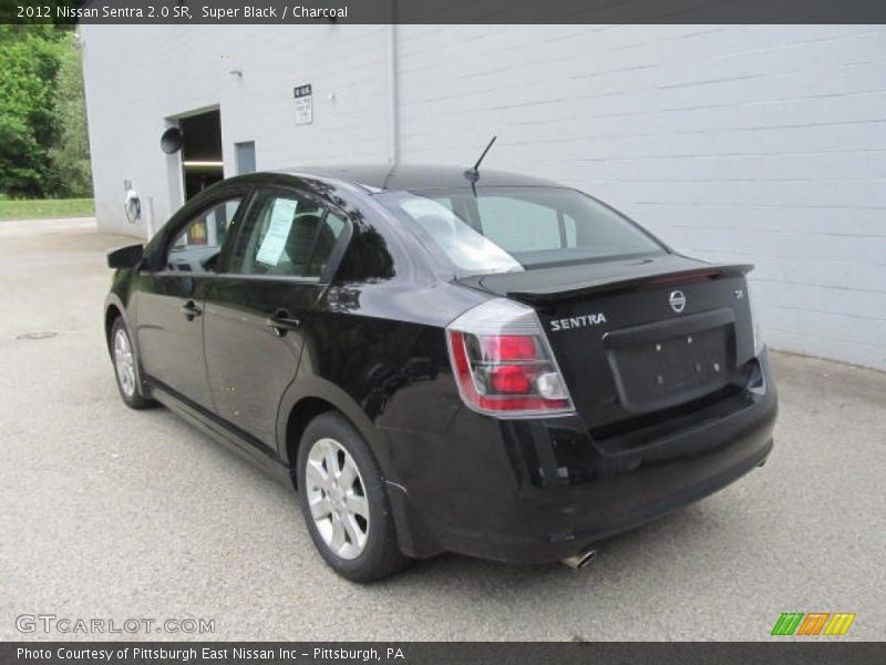 Super Black / Charcoal 2012 Nissan Sentra 2.0 SR