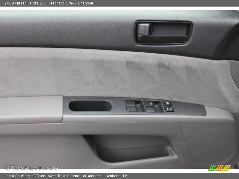 Magnetic Gray / Charcoal 2009 Nissan Sentra 2.0