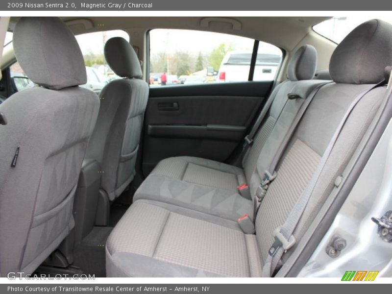 Magnetic Gray / Charcoal 2009 Nissan Sentra 2.0