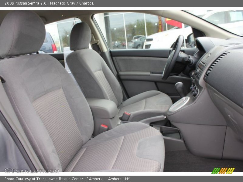 Magnetic Gray / Charcoal 2009 Nissan Sentra 2.0