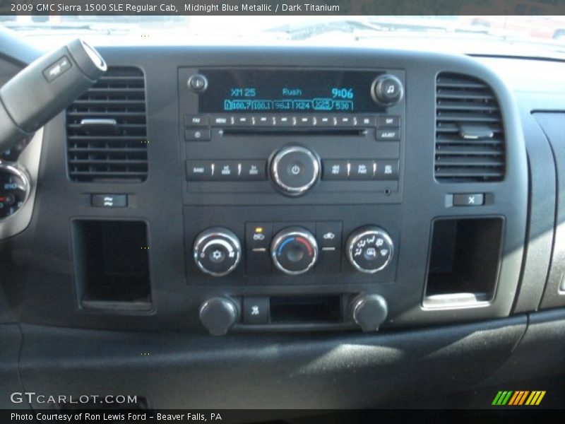 Midnight Blue Metallic / Dark Titanium 2009 GMC Sierra 1500 SLE Regular Cab