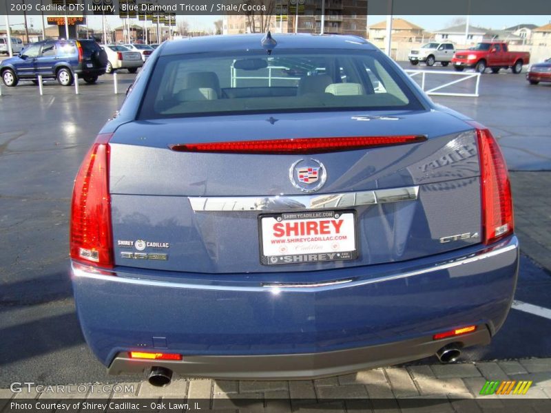 Blue Diamond Tricoat / Shale/Cocoa 2009 Cadillac DTS Luxury