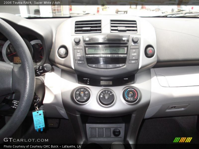 Super White / Ash 2006 Toyota RAV4