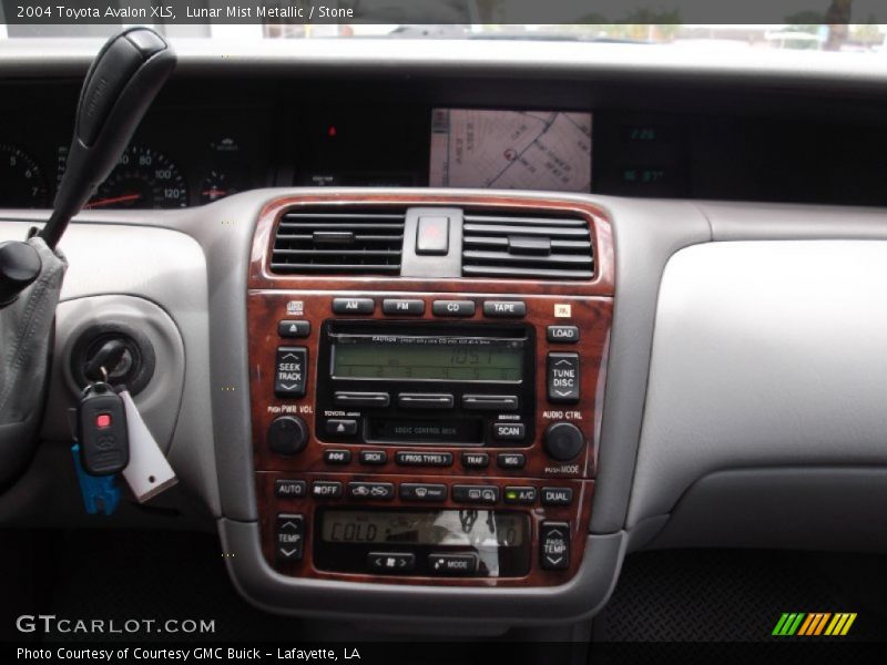 Lunar Mist Metallic / Stone 2004 Toyota Avalon XLS