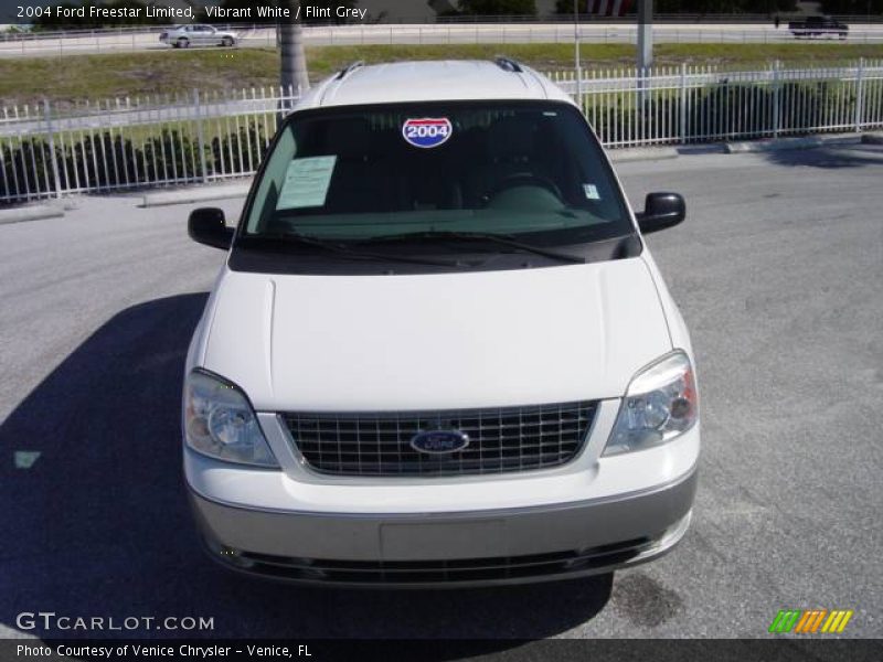 Vibrant White / Flint Grey 2004 Ford Freestar Limited