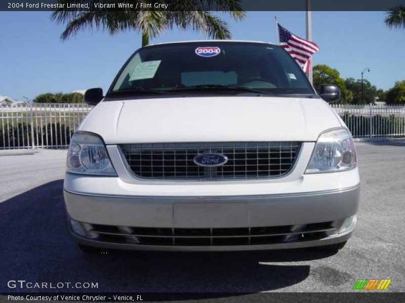 Vibrant White / Flint Grey 2004 Ford Freestar Limited