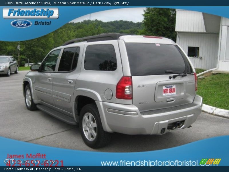 Mineral Silver Metallic / Dark Gray/Light Gray 2005 Isuzu Ascender S 4x4