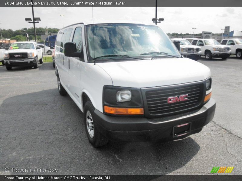Summit White / Medium Pewter 2004 GMC Savana Van 1500 Cargo