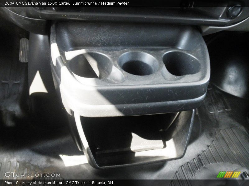 Summit White / Medium Pewter 2004 GMC Savana Van 1500 Cargo