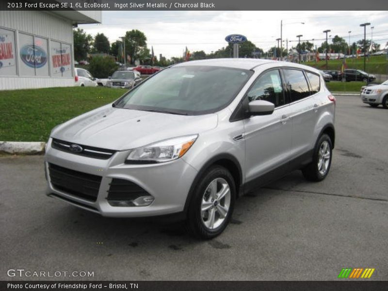 Front 3/4 View of 2013 Escape SE 1.6L EcoBoost