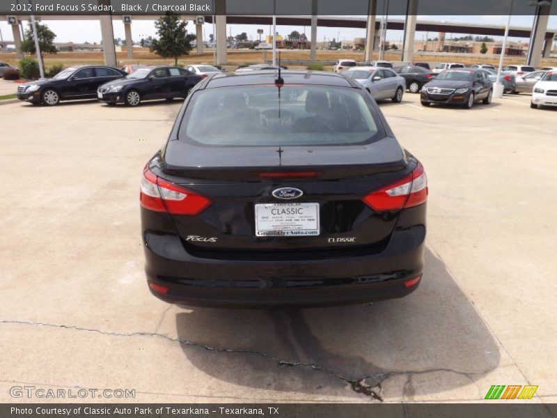 Black / Charcoal Black 2012 Ford Focus S Sedan