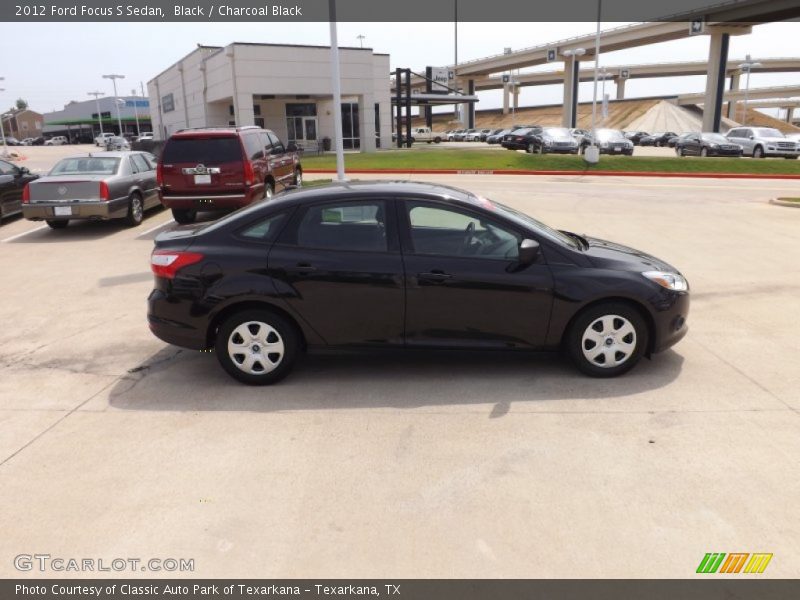 Black / Charcoal Black 2012 Ford Focus S Sedan