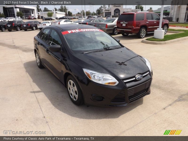 Black / Charcoal Black 2012 Ford Focus S Sedan