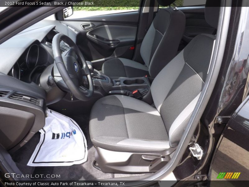Black / Charcoal Black 2012 Ford Focus S Sedan
