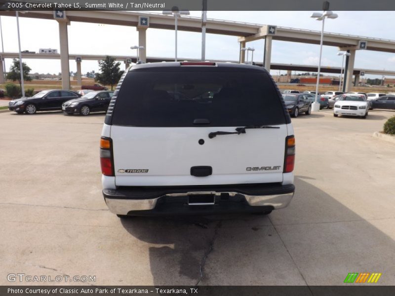 Summit White / Tan/Neutral 2005 Chevrolet Tahoe LS
