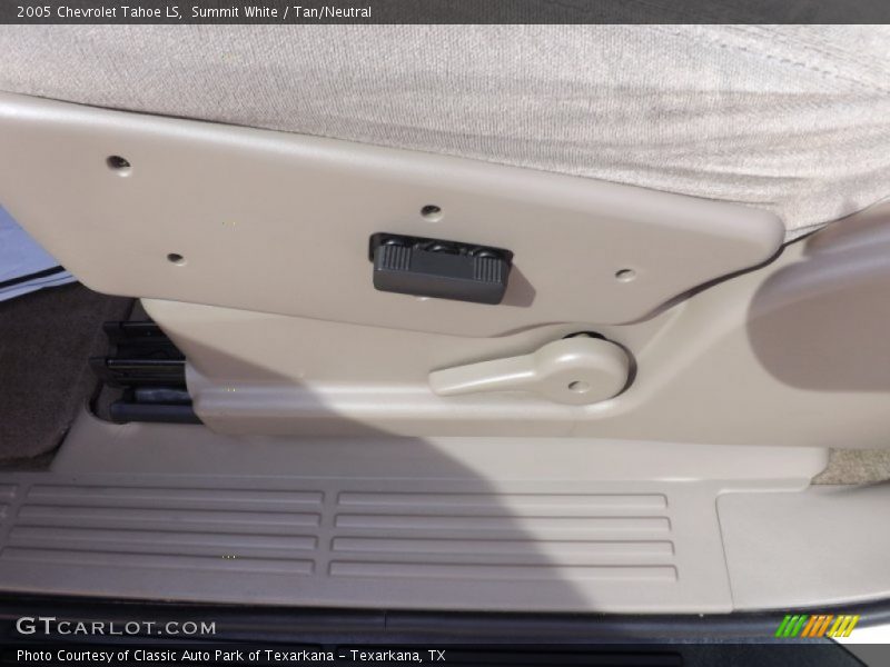 Summit White / Tan/Neutral 2005 Chevrolet Tahoe LS