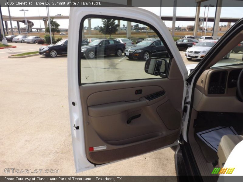 Summit White / Tan/Neutral 2005 Chevrolet Tahoe LS