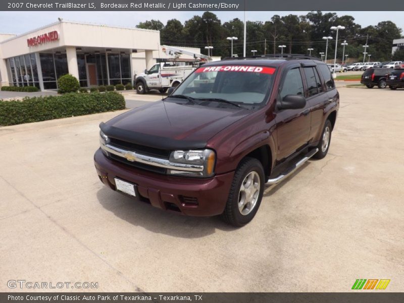 Bordeaux Red Metallic / Light Cashmere/Ebony 2007 Chevrolet TrailBlazer LS