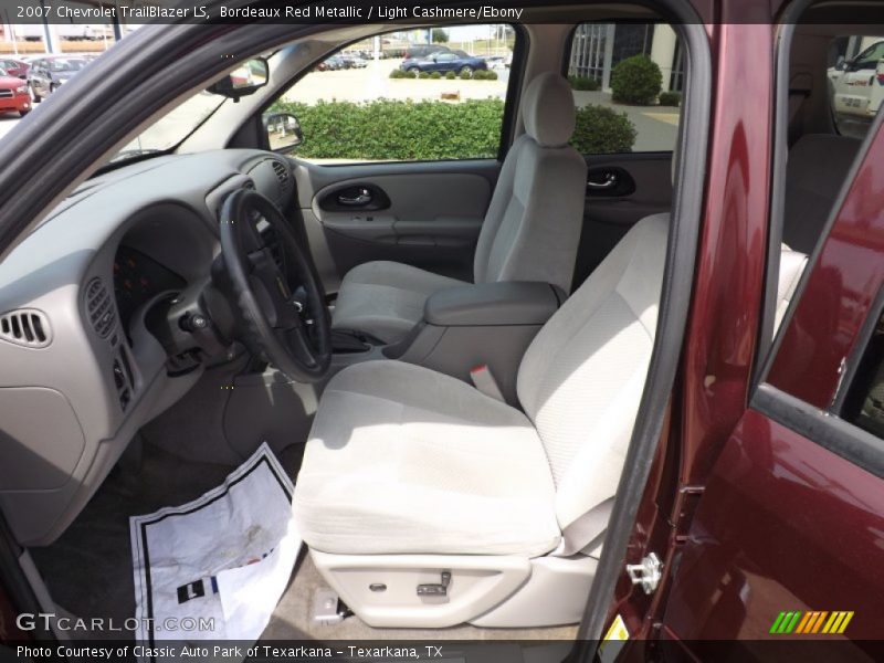 Bordeaux Red Metallic / Light Cashmere/Ebony 2007 Chevrolet TrailBlazer LS