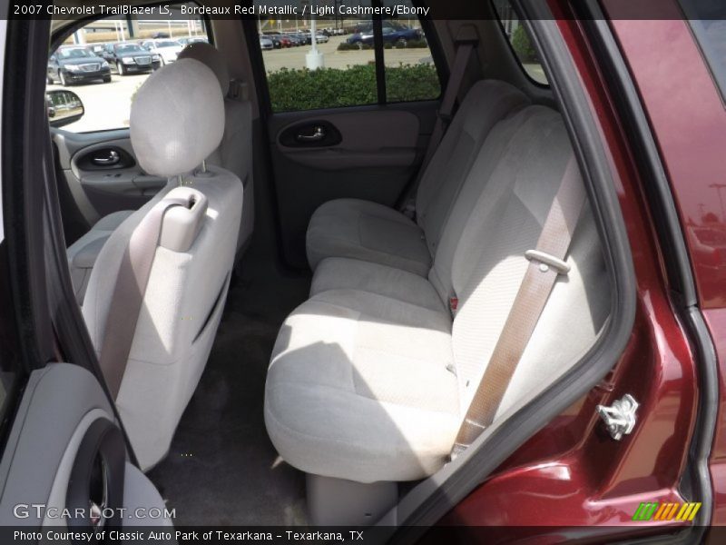 Bordeaux Red Metallic / Light Cashmere/Ebony 2007 Chevrolet TrailBlazer LS