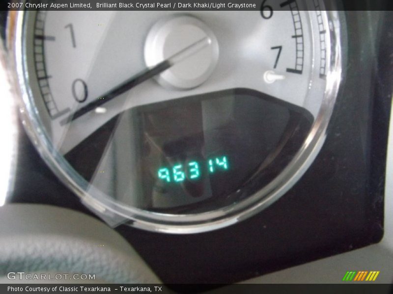 Brilliant Black Crystal Pearl / Dark Khaki/Light Graystone 2007 Chrysler Aspen Limited