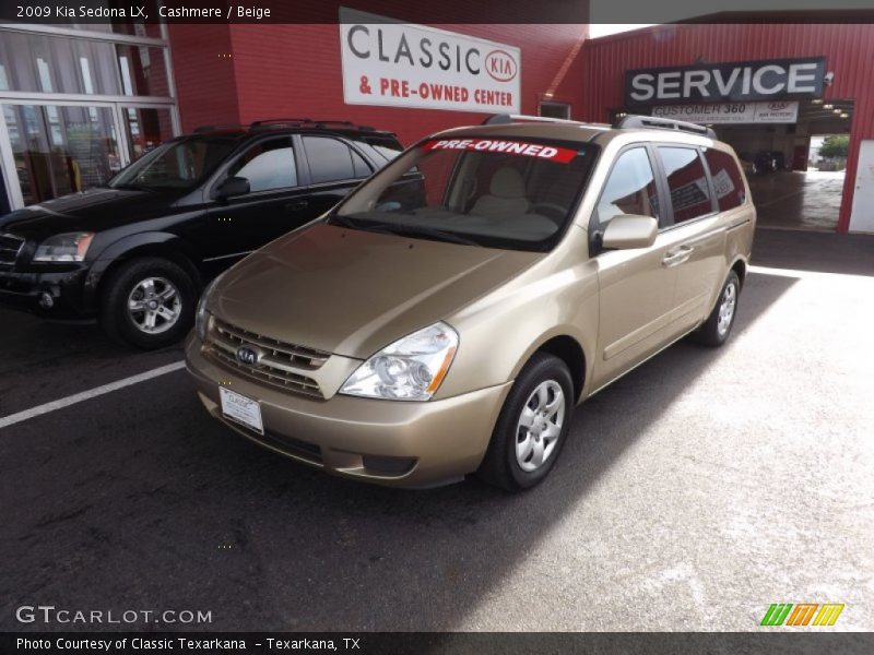 Cashmere / Beige 2009 Kia Sedona LX