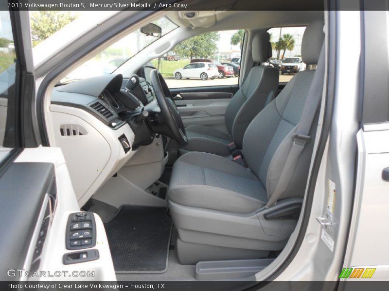 Mercury Silver Metallic / Aero Gray 2011 Volkswagen Routan S