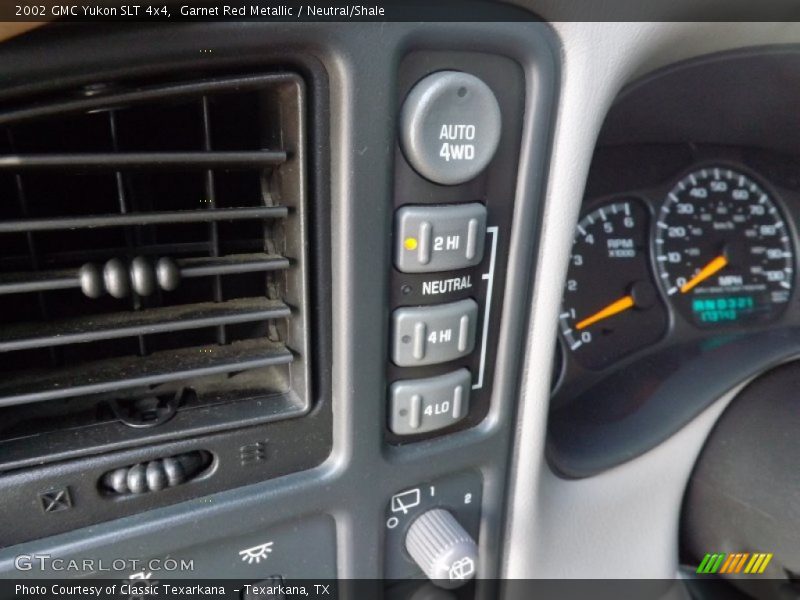 Garnet Red Metallic / Neutral/Shale 2002 GMC Yukon SLT 4x4