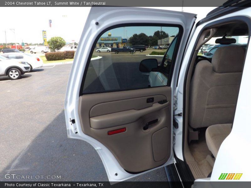 Summit White / Tan/Neutral 2004 Chevrolet Tahoe LT