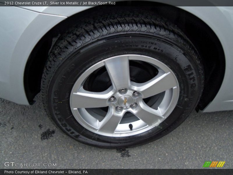 Silver Ice Metallic / Jet Black/Sport Red 2012 Chevrolet Cruze LT