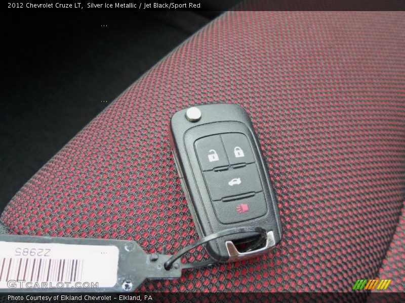 Silver Ice Metallic / Jet Black/Sport Red 2012 Chevrolet Cruze LT