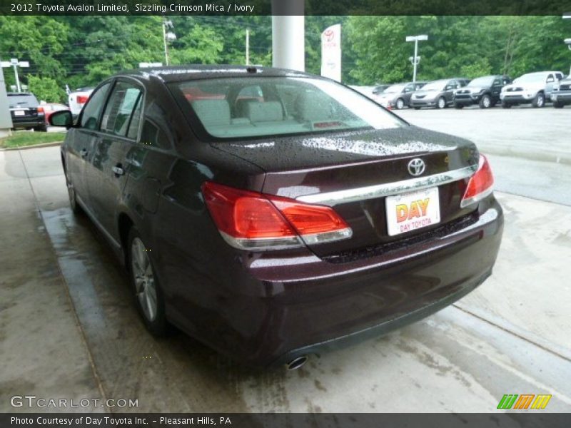 Sizzling Crimson Mica / Ivory 2012 Toyota Avalon Limited
