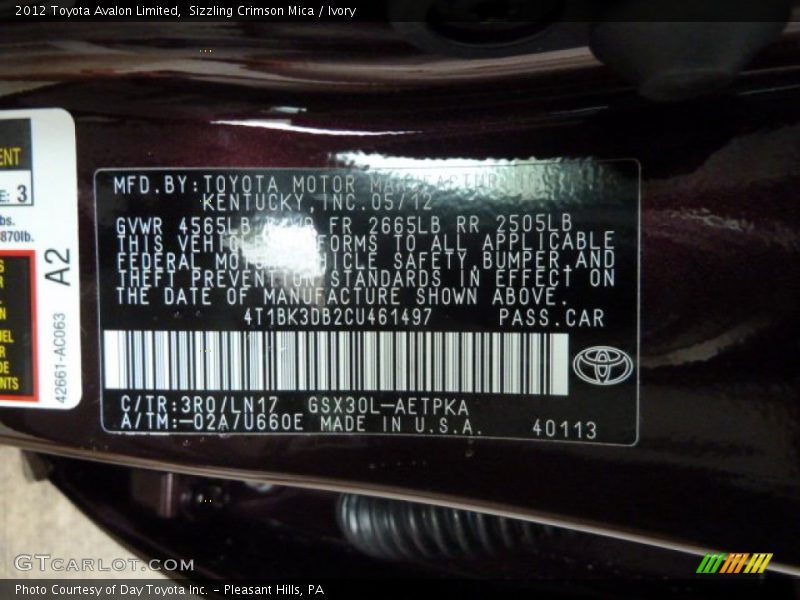 Sizzling Crimson Mica / Ivory 2012 Toyota Avalon Limited