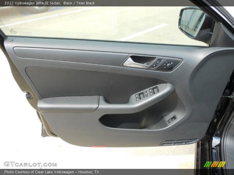 Door Panel of 2012 Jetta SE Sedan