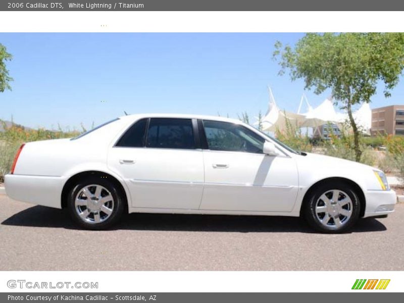 White Lightning / Titanium 2006 Cadillac DTS