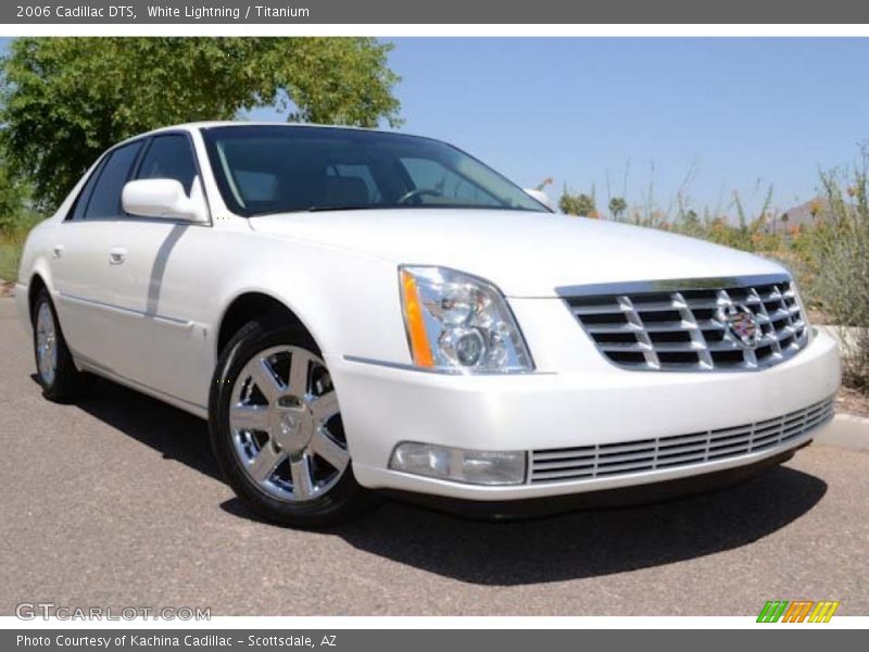 White Lightning / Titanium 2006 Cadillac DTS