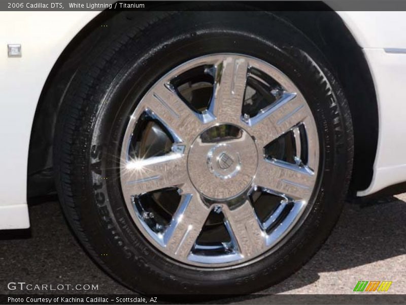 White Lightning / Titanium 2006 Cadillac DTS