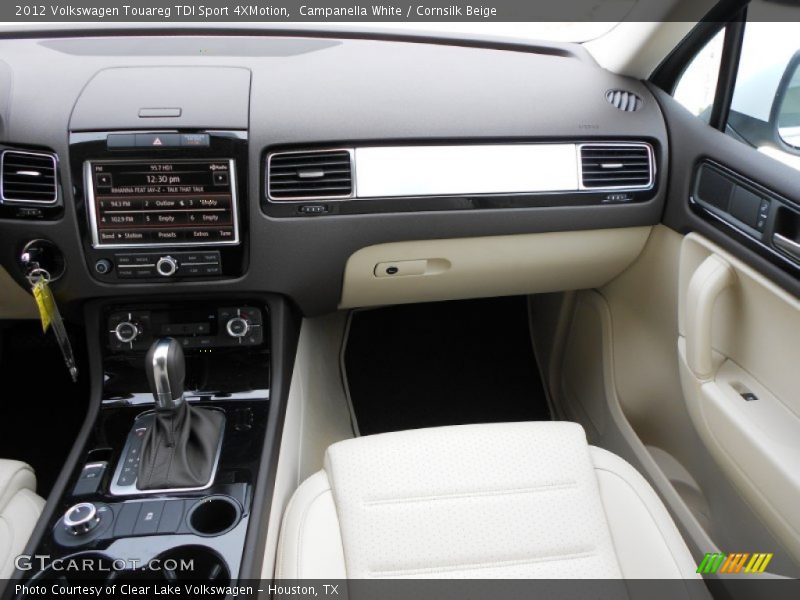 Campanella White / Cornsilk Beige 2012 Volkswagen Touareg TDI Sport 4XMotion