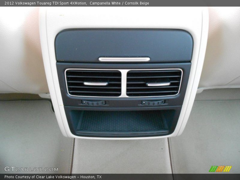 Campanella White / Cornsilk Beige 2012 Volkswagen Touareg TDI Sport 4XMotion