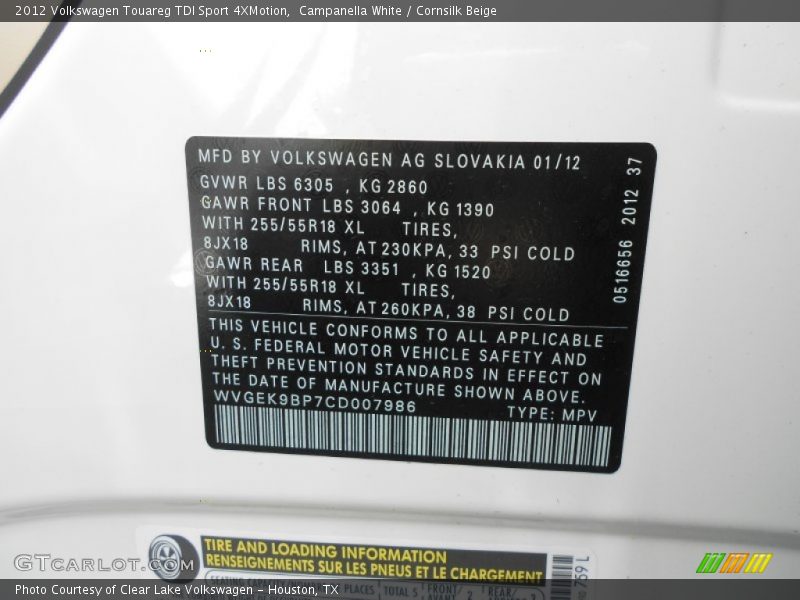 Campanella White / Cornsilk Beige 2012 Volkswagen Touareg TDI Sport 4XMotion