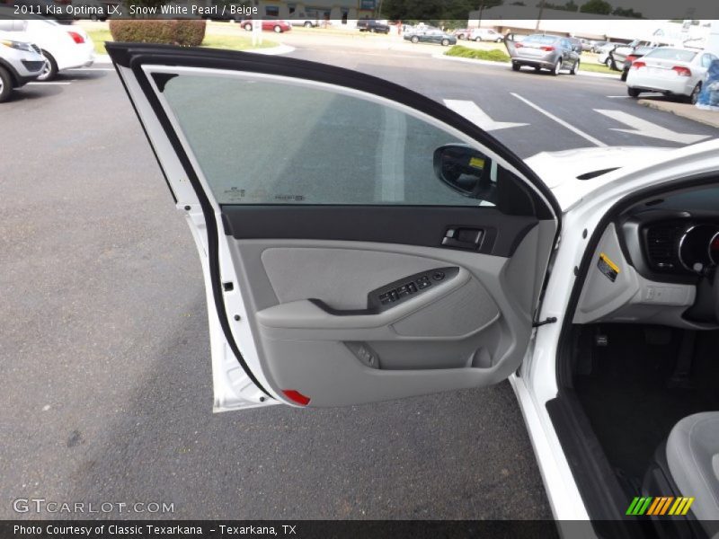 Snow White Pearl / Beige 2011 Kia Optima LX